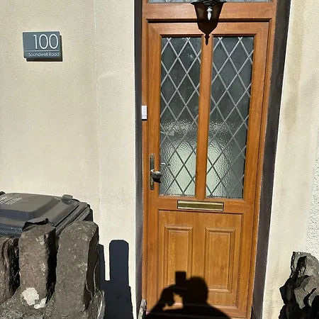 Дом отдыха Furnished Comfort 2bed In Бристоль