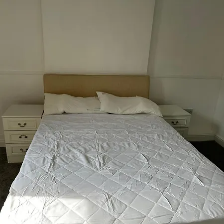 Furnished Comfort 2bed In *